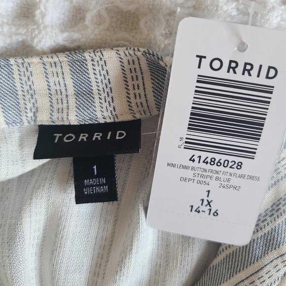Torrid Striped Swing Dress - Picture 4 of 4